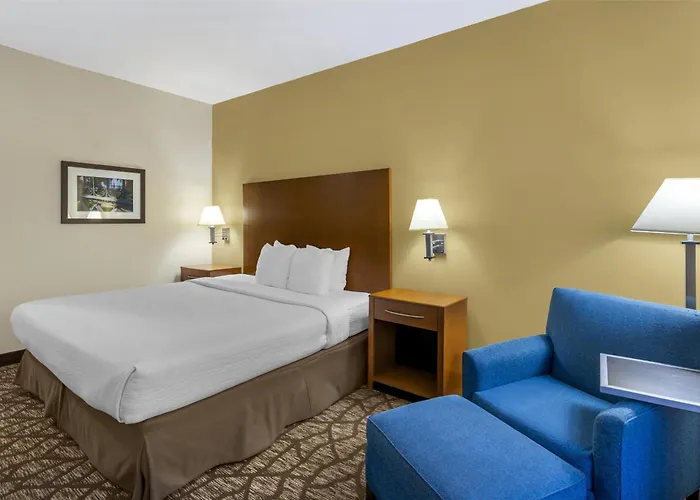 Best Western Plus Richmond Hill Inn